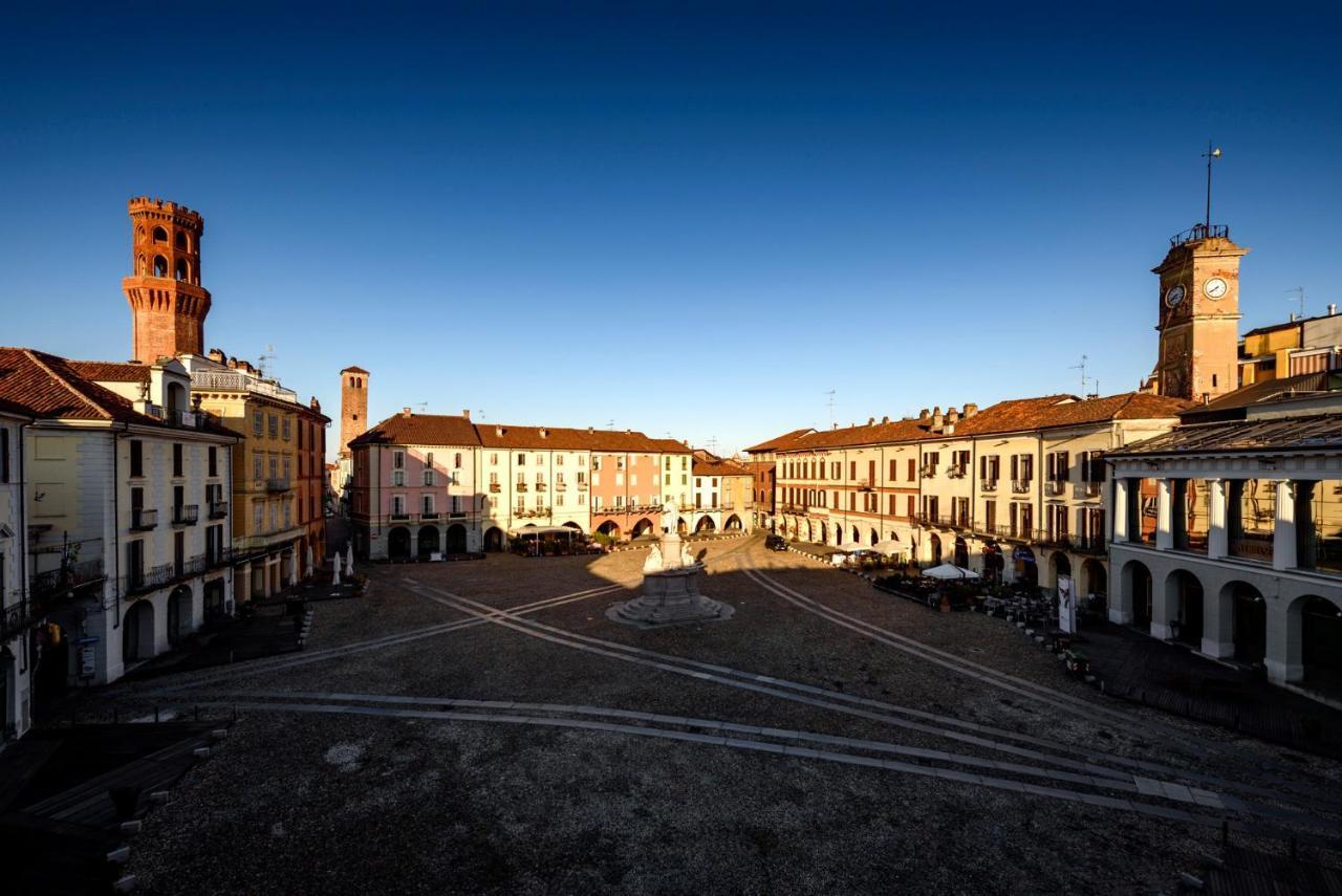 Appartamento Le Risaie Vercelli Exterior foto