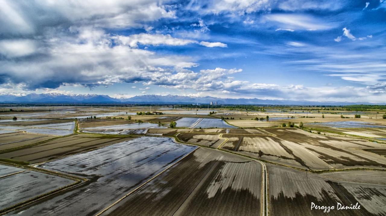 Appartamento Le Risaie Vercelli Exterior foto
